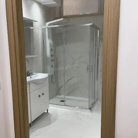 Apt. N. 3