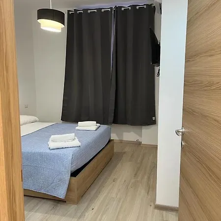 Apartment Apt. N. 3 *